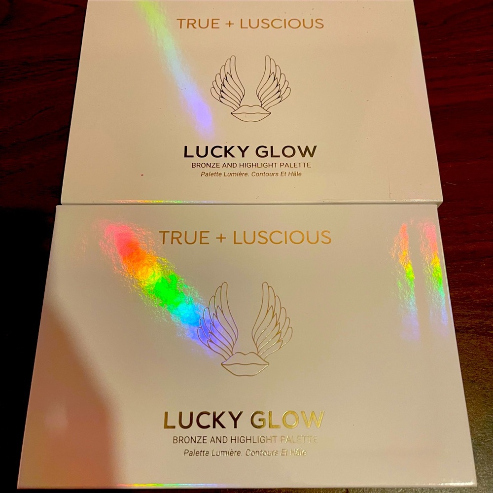 True and Luscious Lucky Glow Bronze and Highlight palette